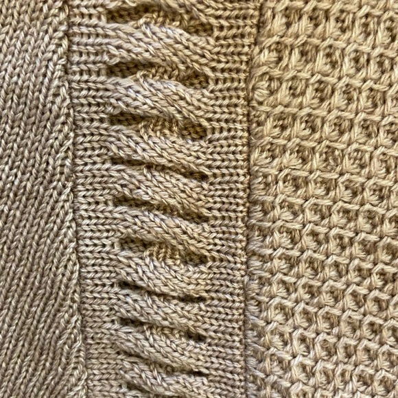 Camel /tan acrylic wool blend shorts sleeved sweater/ vest with cowl nec… - Picture 7 of 9